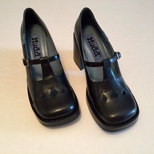 🆕Listing MaryJane Chunky Heels by Mudd Size 8M
